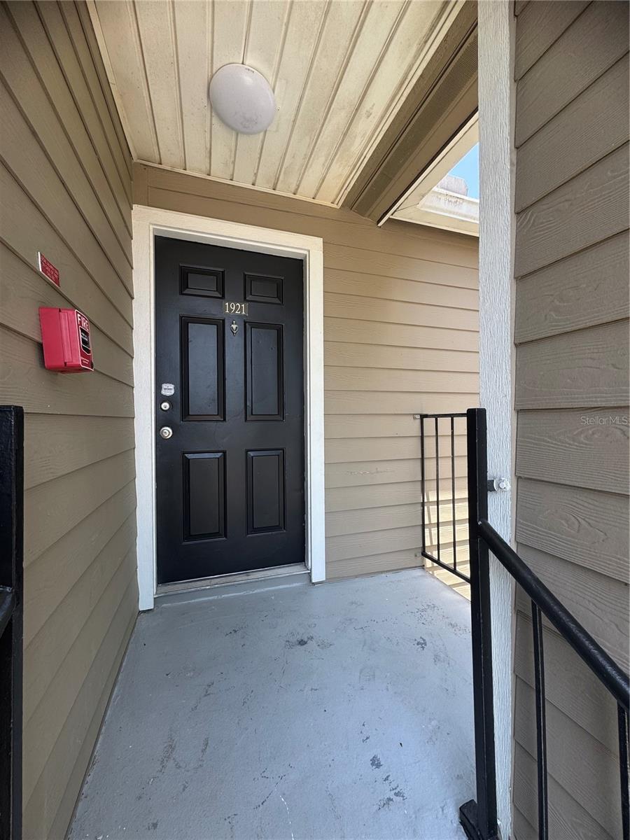 Image 2 of 36 For 4704 Walden Circle 21