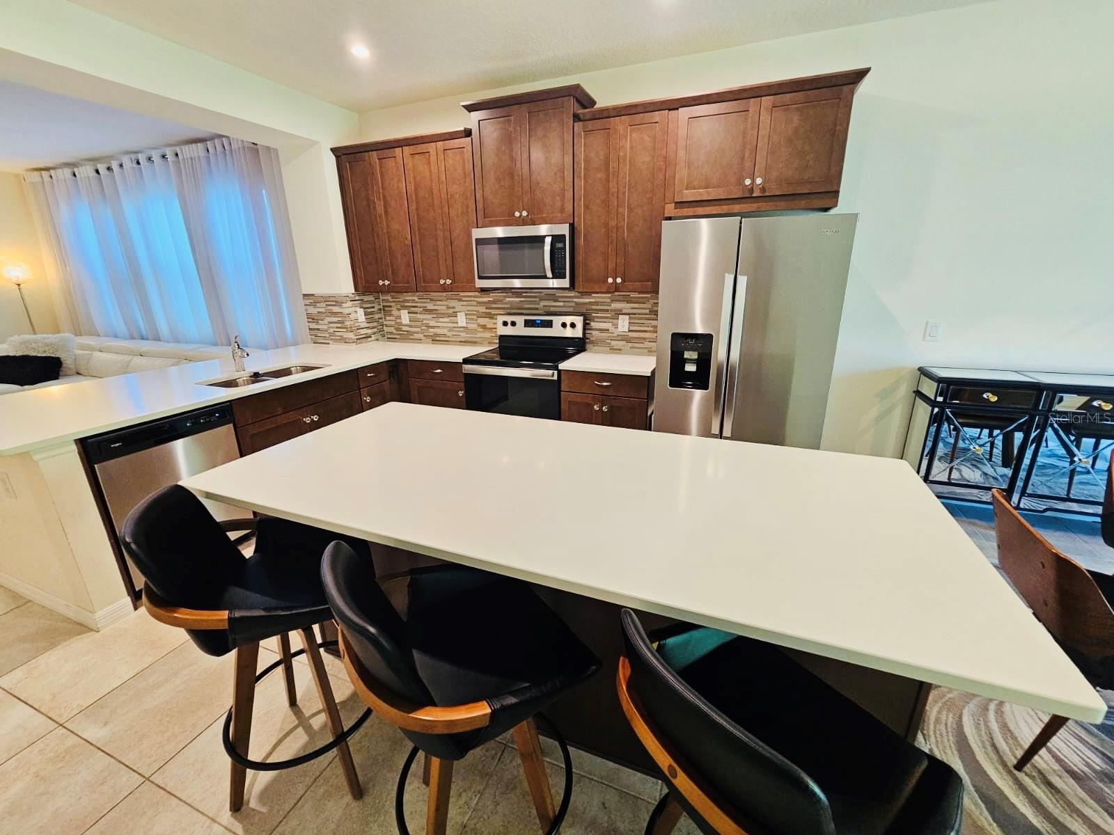 Image 17 of 33 For 2456 Varenna Loop