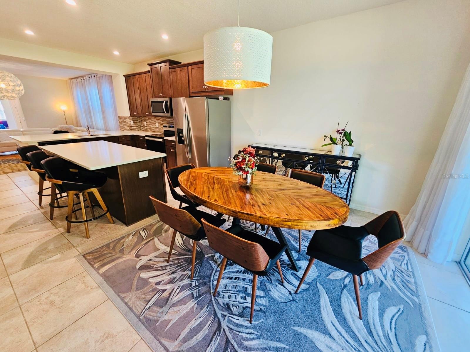 Image 18 of 33 For 2456 Varenna Loop