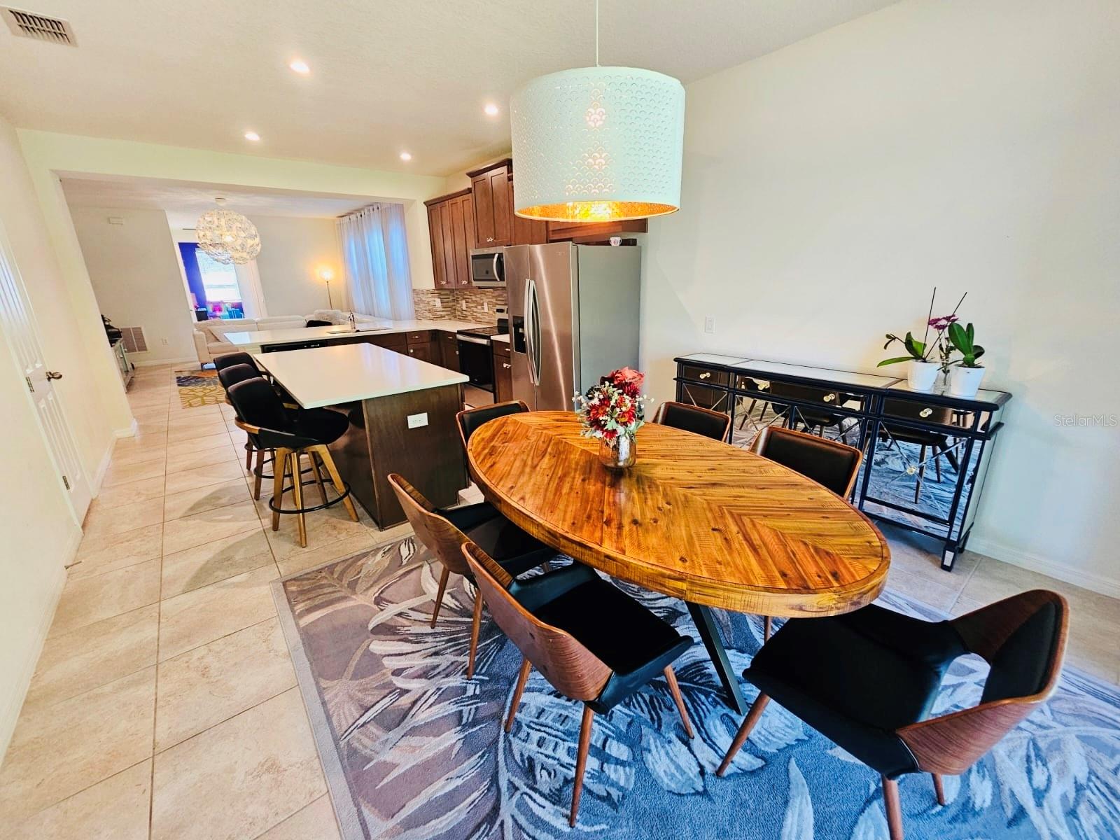 Image 19 of 33 For 2456 Varenna Loop