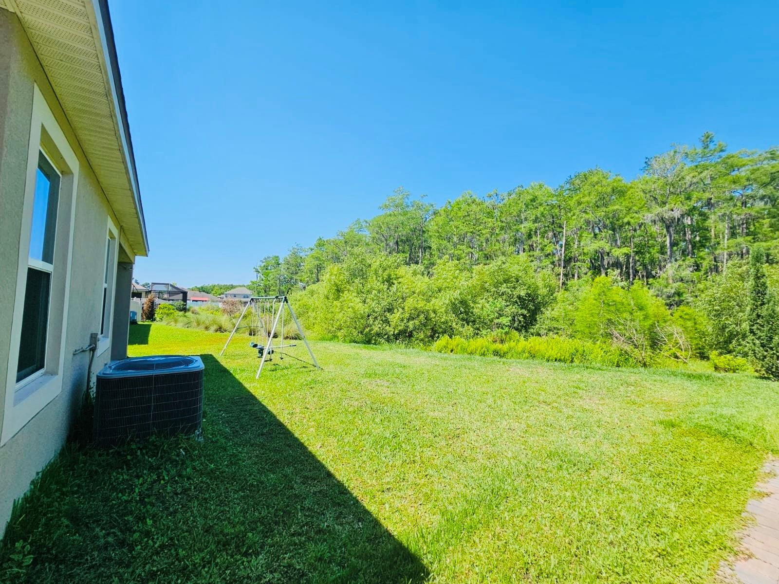 Image 31 of 33 For 2456 Varenna Loop