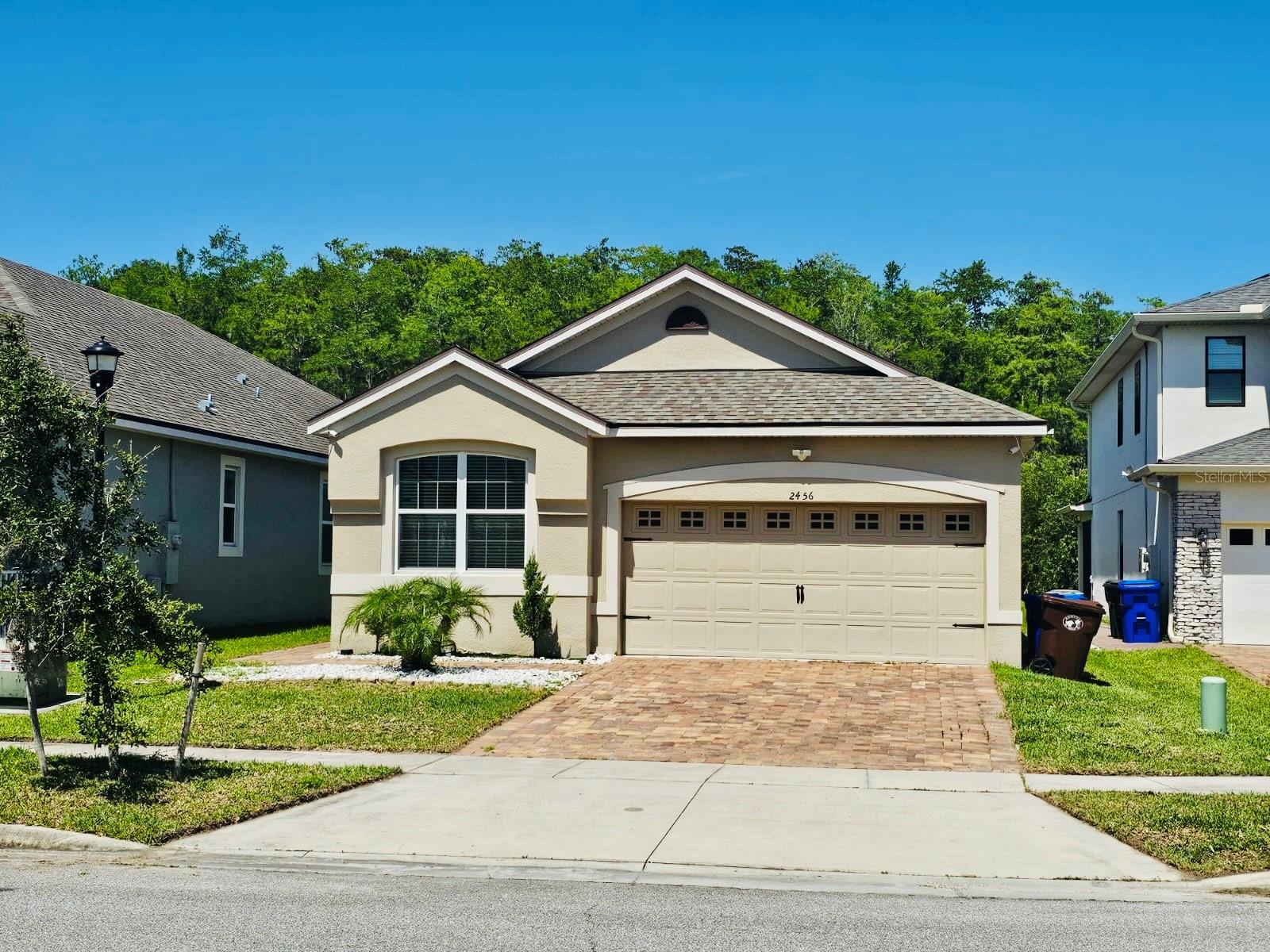 Image 5 of 33 For 2456 Varenna Loop