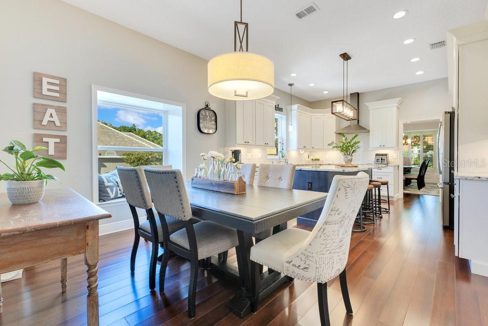 Image 10 of 41 For 8812 Bay Drive