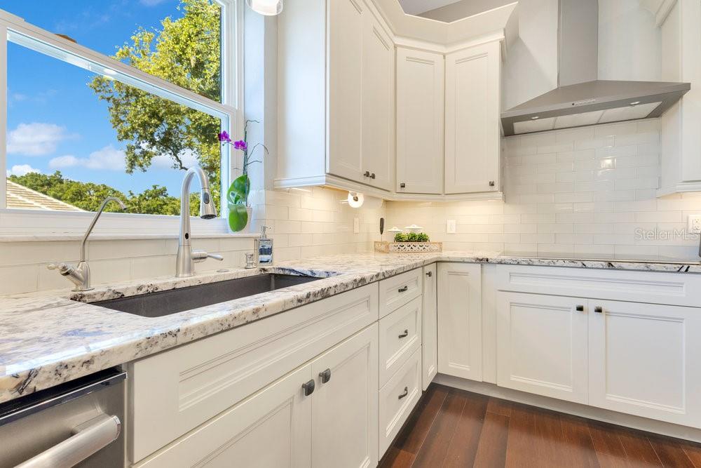 Image 13 of 41 For 8812 Bay Drive