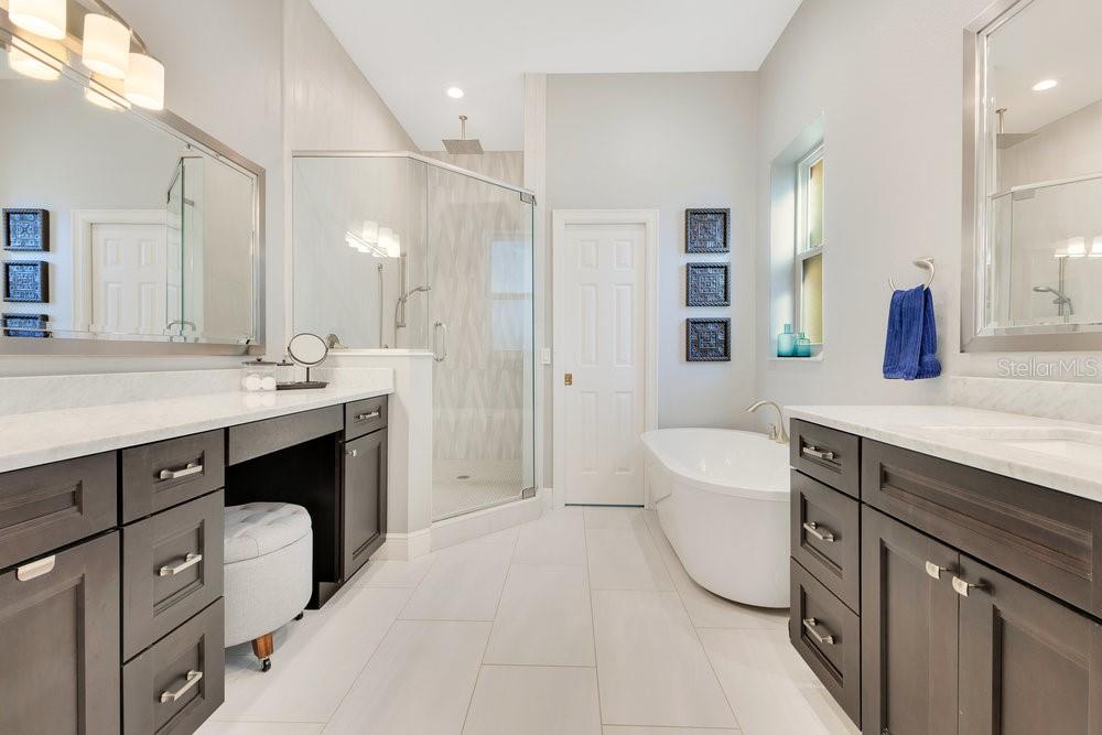 Image 21 of 41 For 8812 Bay Drive