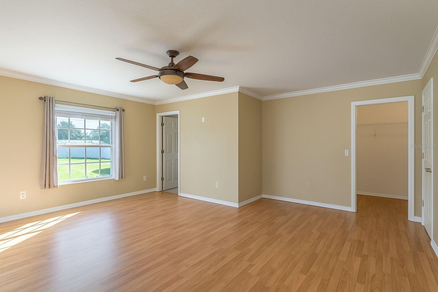 Image 16 of 29 For 554 Appleton Place