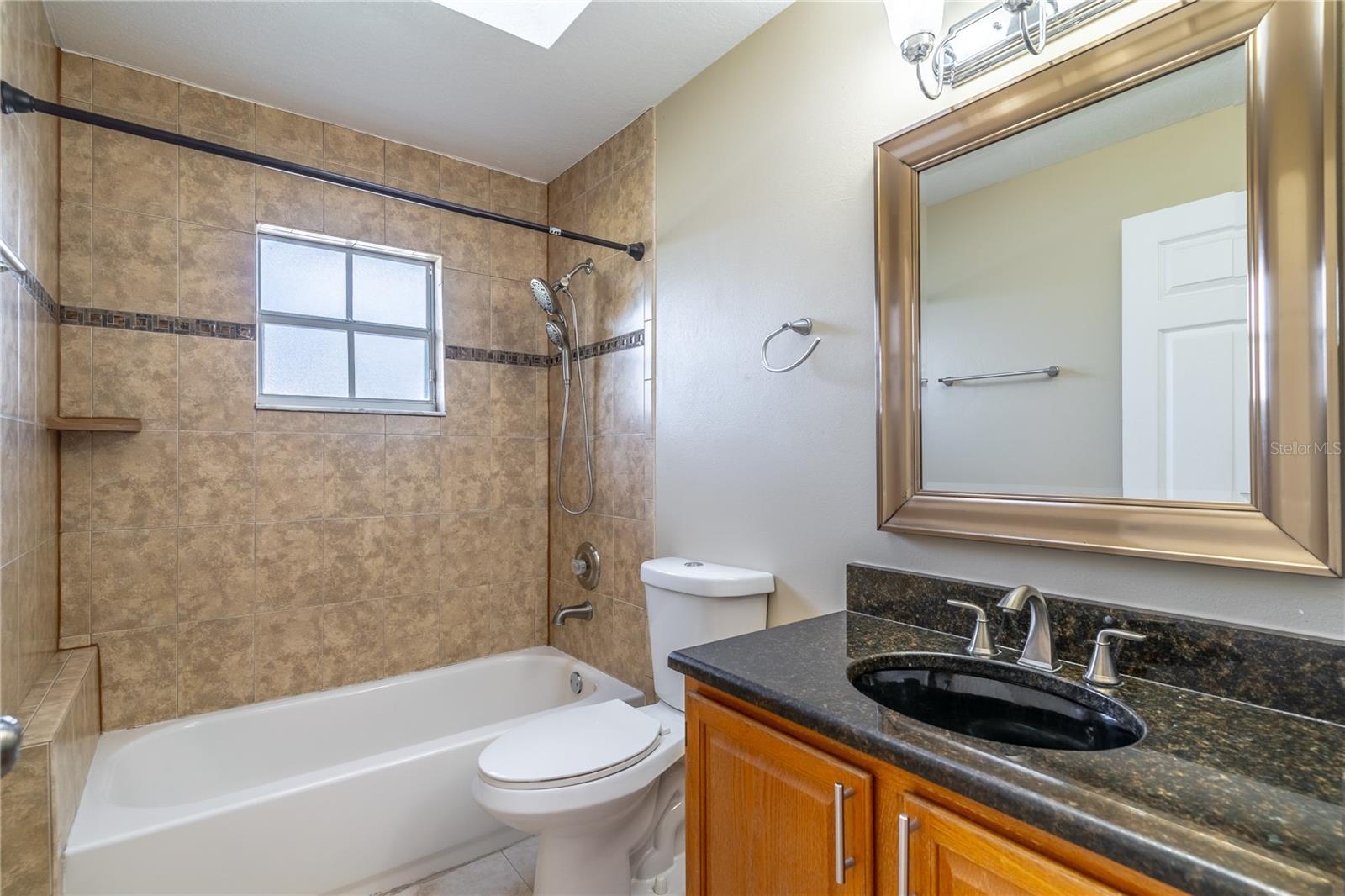 Image 22 of 29 For 554 Appleton Place