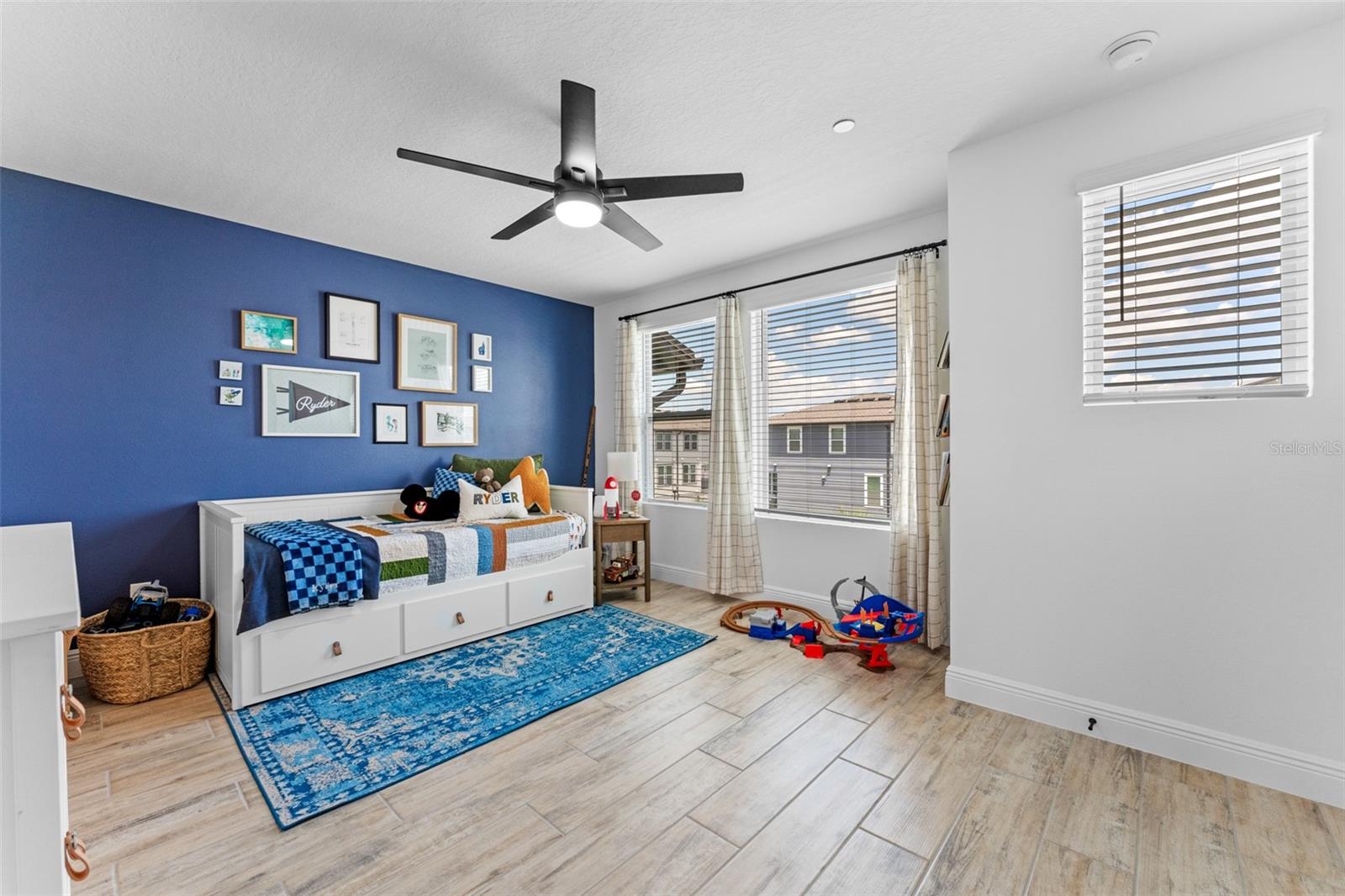 Image 13 of 37 For 8460 Sperry Street