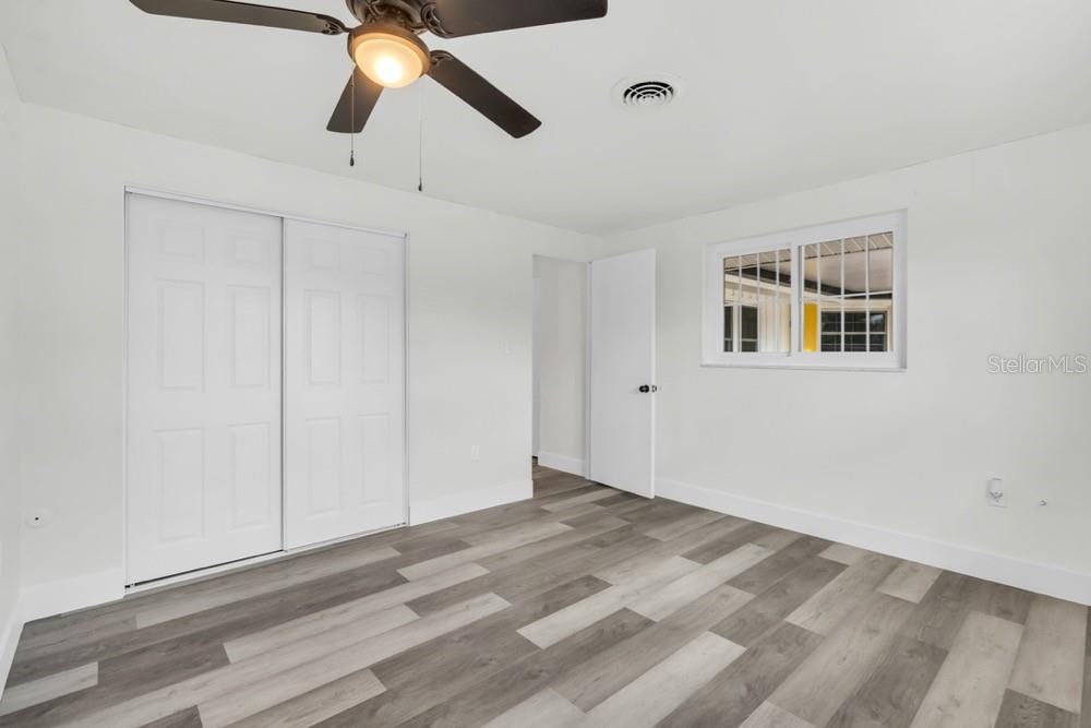 Image 12 of 19 For 456 Sandlewood Drive