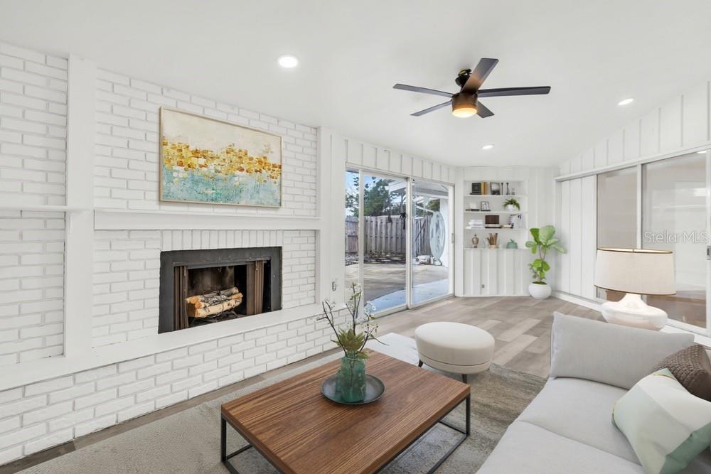 Image 7 of 19 For 456 Sandlewood Drive
