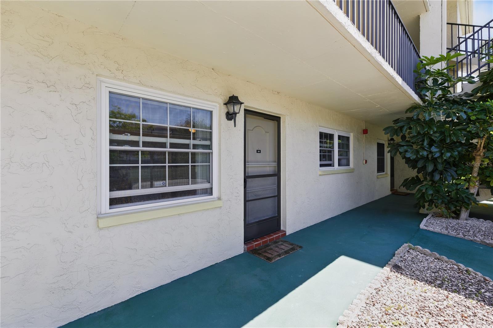 Listing photo id 1 for 1415 Doolittle Lane 106