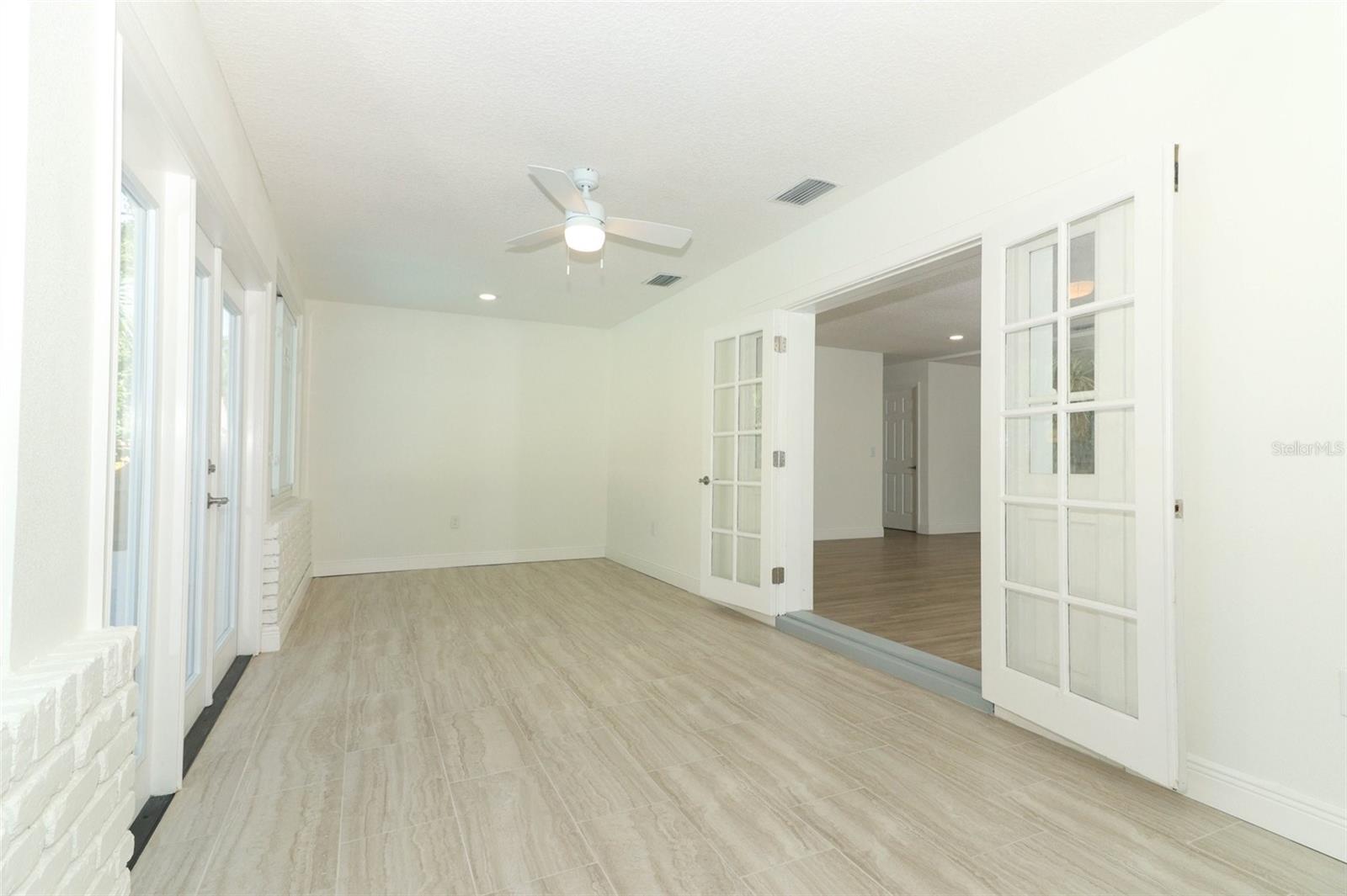 Image 11 of 30 For 1204 Duncan Court
