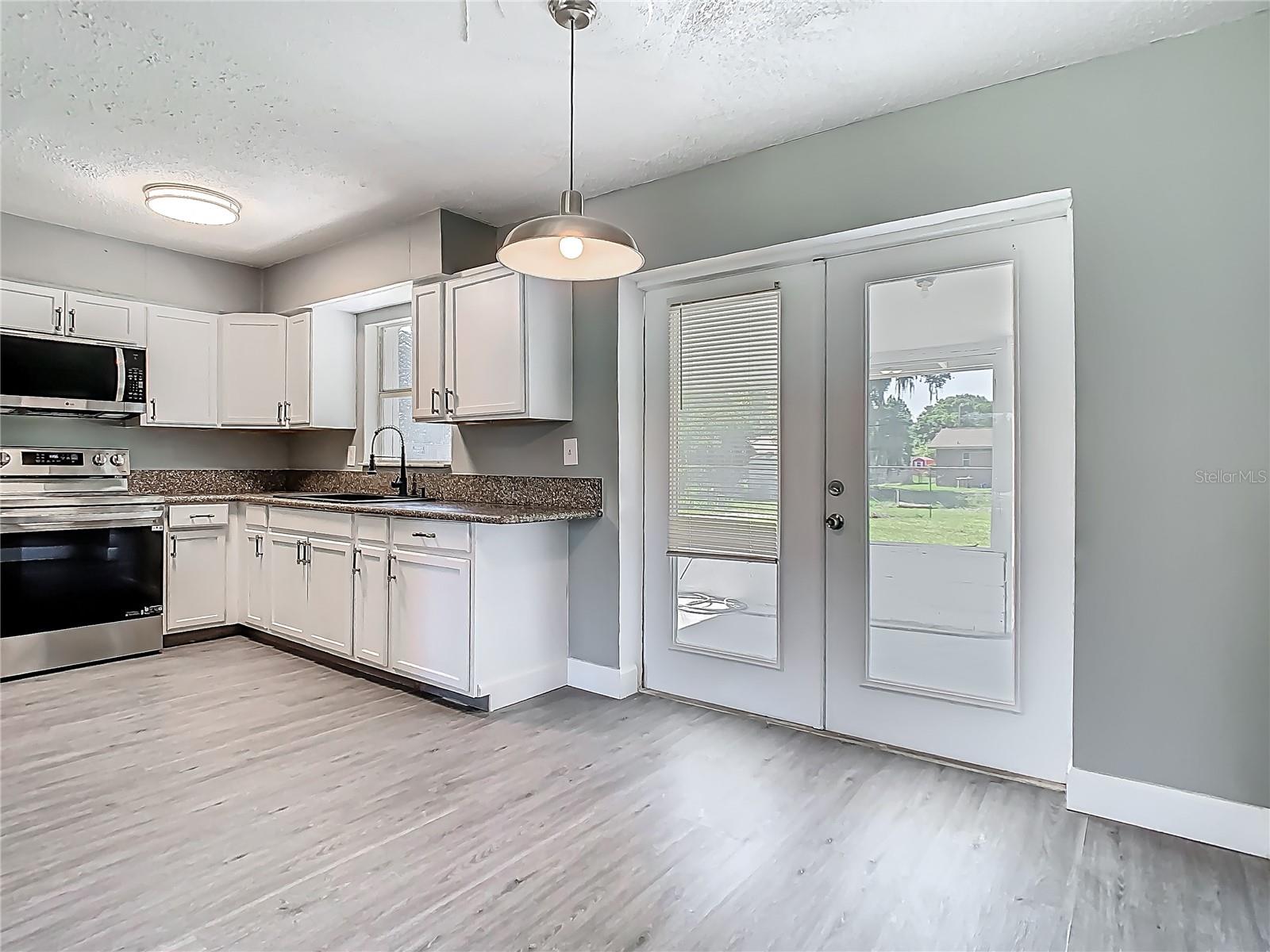Image 6 of 32 For 8228 Shriver Drive