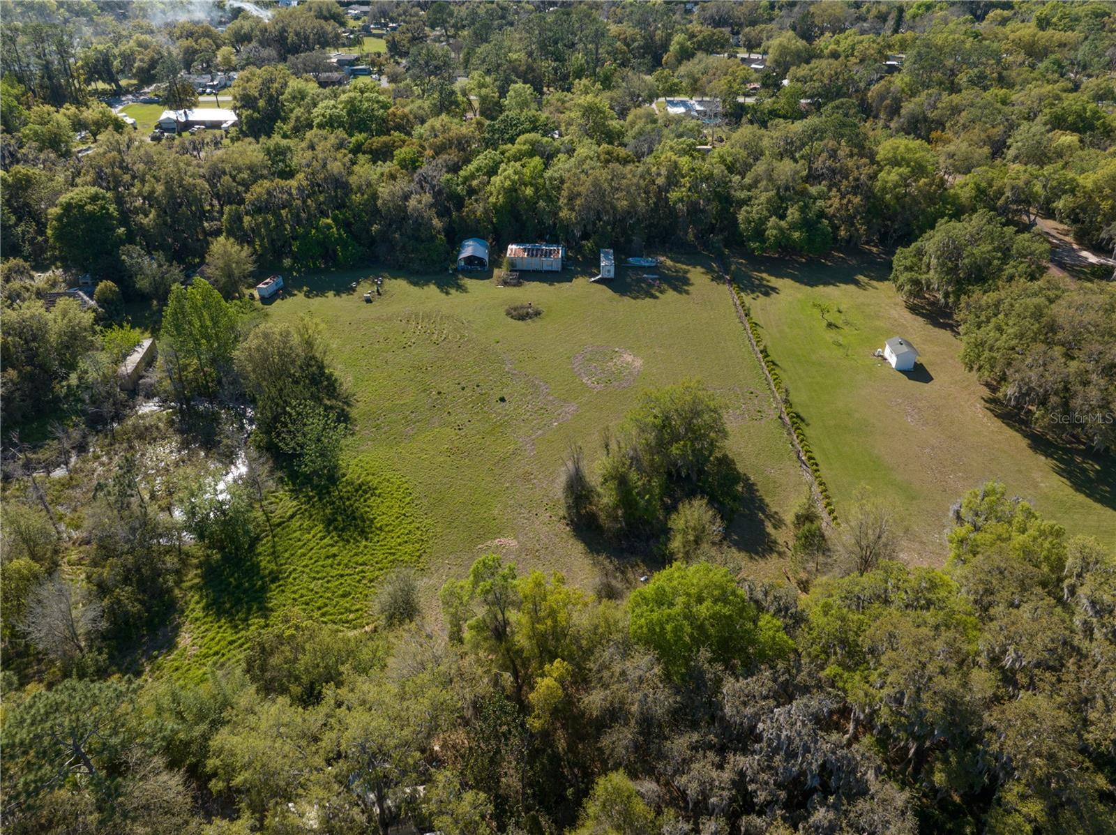 Image 2 of 13 For 372 Carpenter Avenue