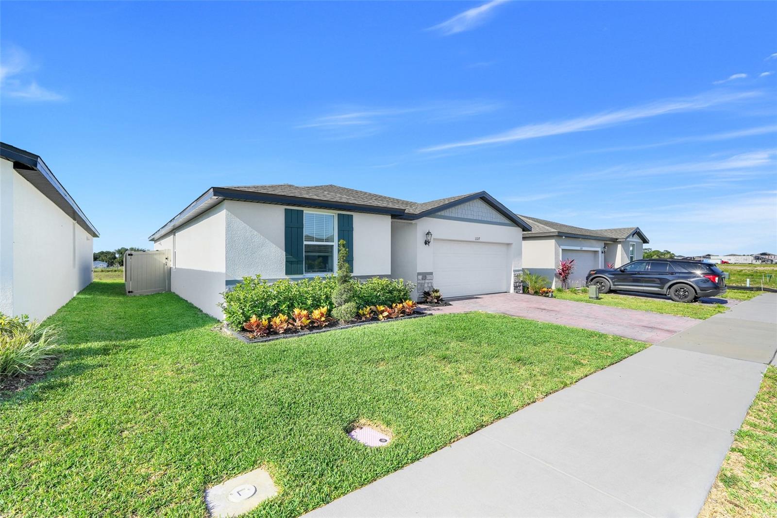Image 6 of 39 For 1127 Foreshore Lane