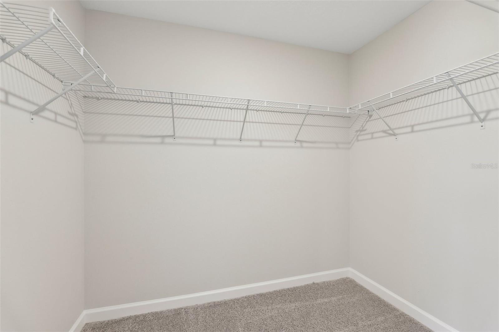 Listing photo id 30 for 7288 Deer Valley Circle