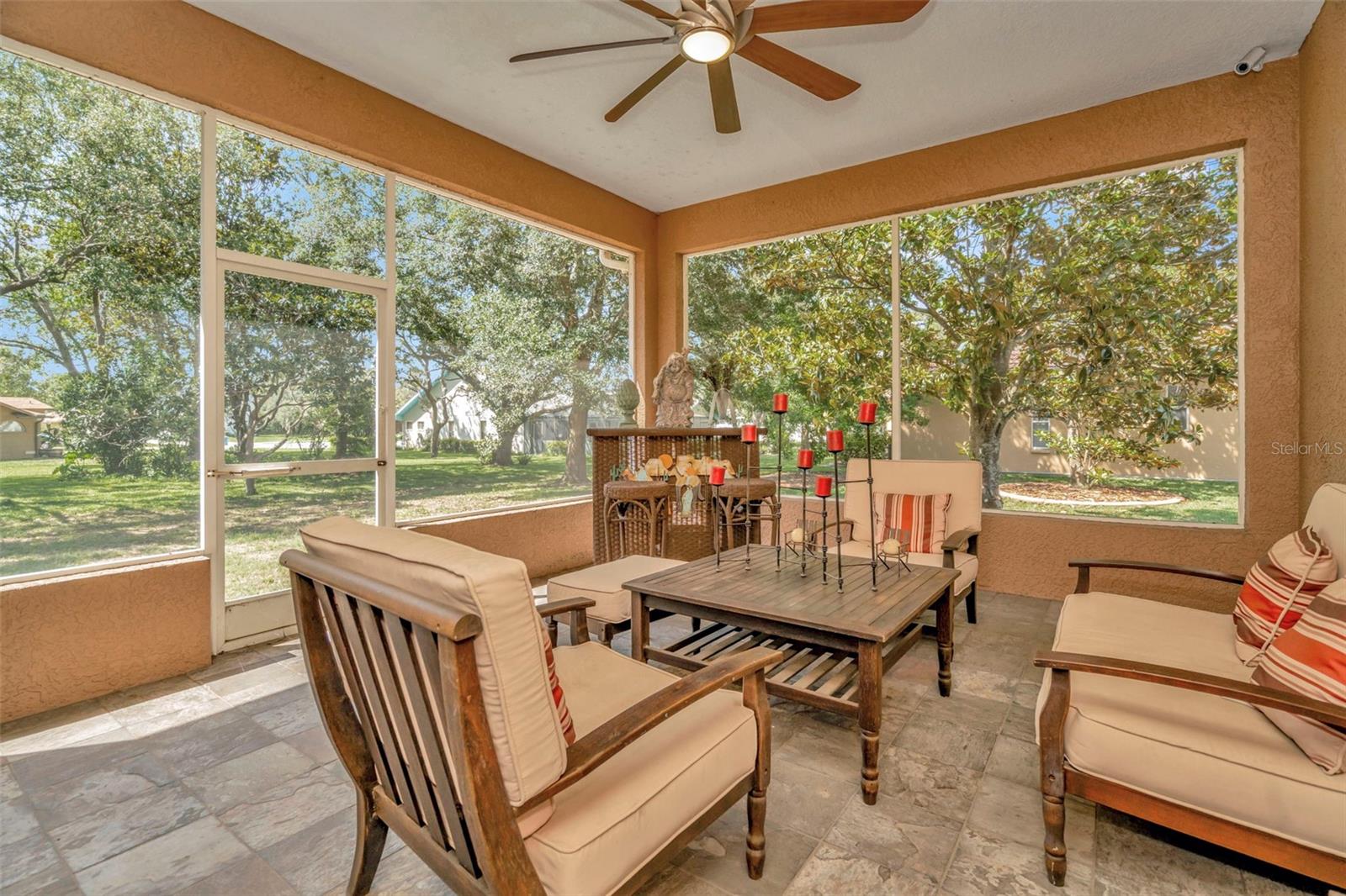 Image 15 of 29 For 14680 Linden Drive