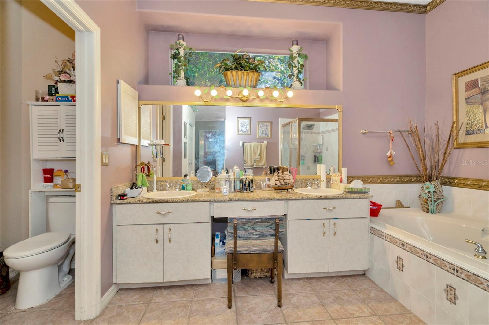 Image 23 of 29 For 14680 Linden Drive