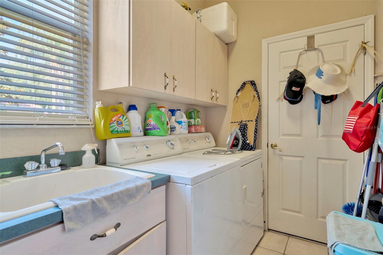 Image 26 of 29 For 14680 Linden Drive