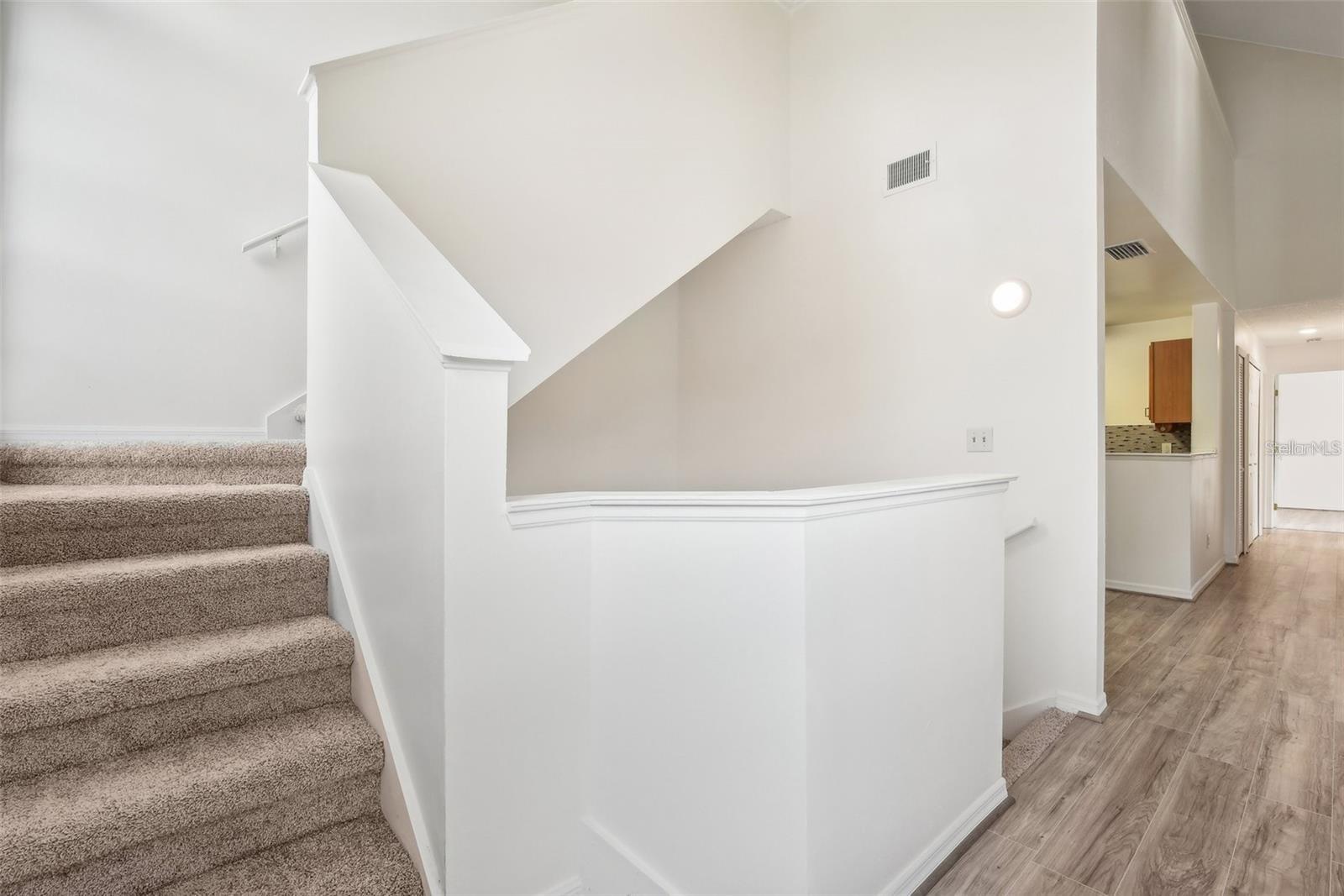 Image 13 of 26 For 6088 Westgate Drive 201
