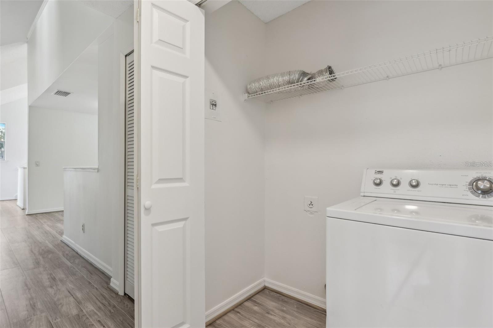 Image 17 of 26 For 6088 Westgate Drive 201