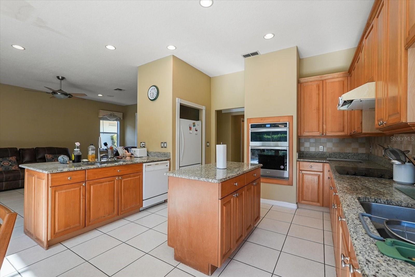 Image 10 of 49 For 9128 Phillips Grove Terrace