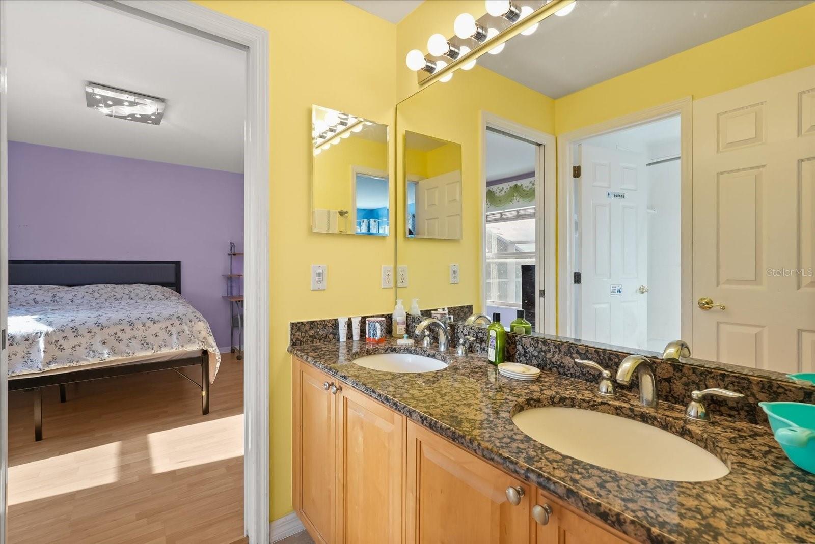 Image 25 of 49 For 9128 Phillips Grove Terrace