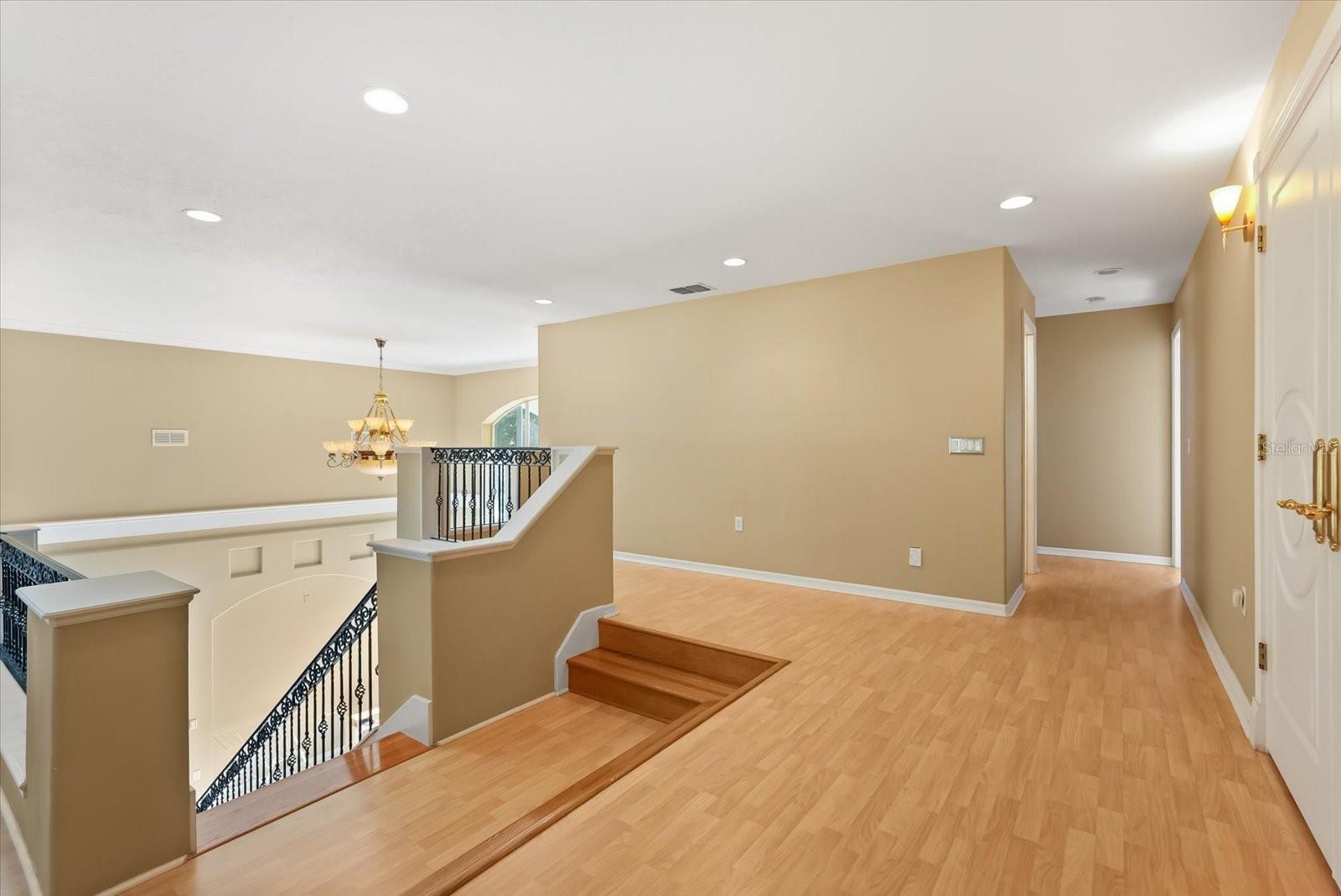 Image 29 of 49 For 9128 Phillips Grove Terrace