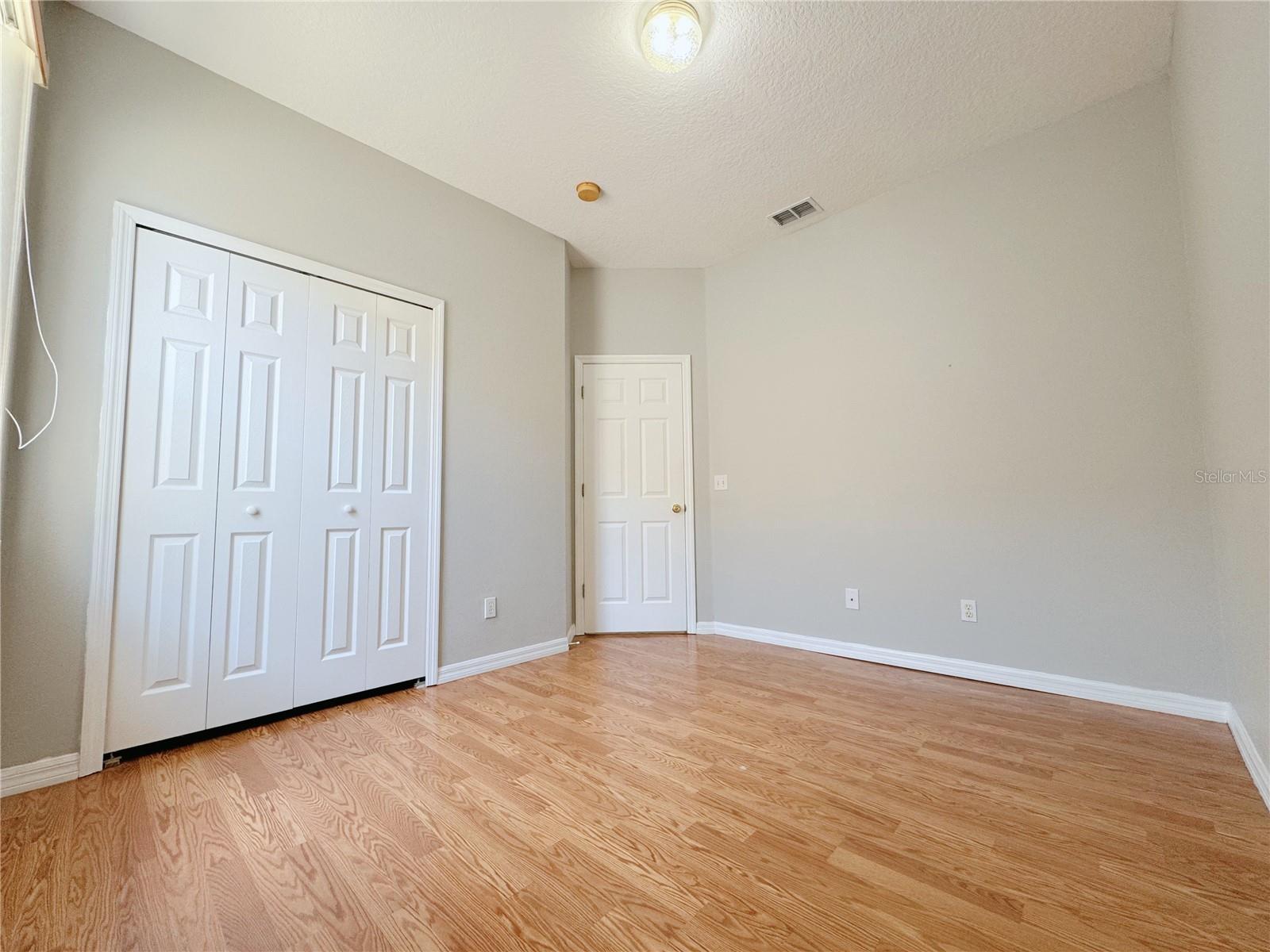 Image 7 of 36 For 5004 Alavista Drive