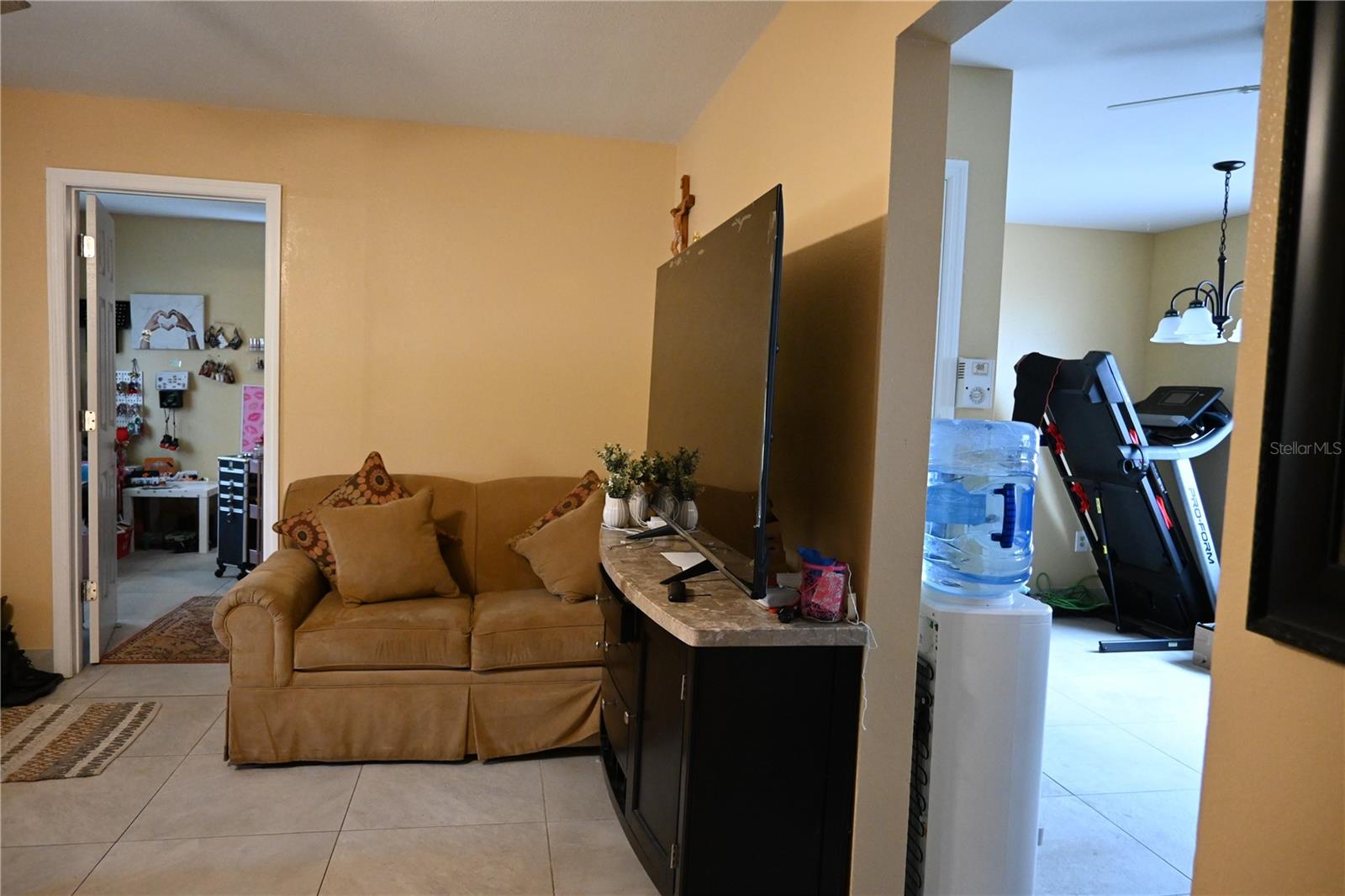 Image 4 of 15 For 410 5th Street S