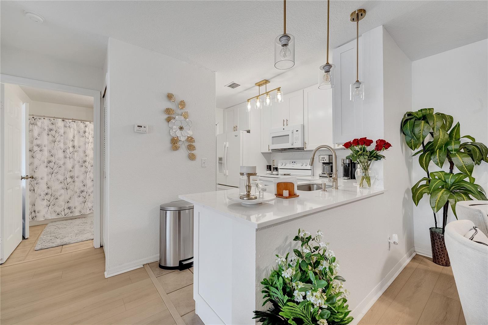 Image 11 of 50 For 8801 Latrec Ave  8101