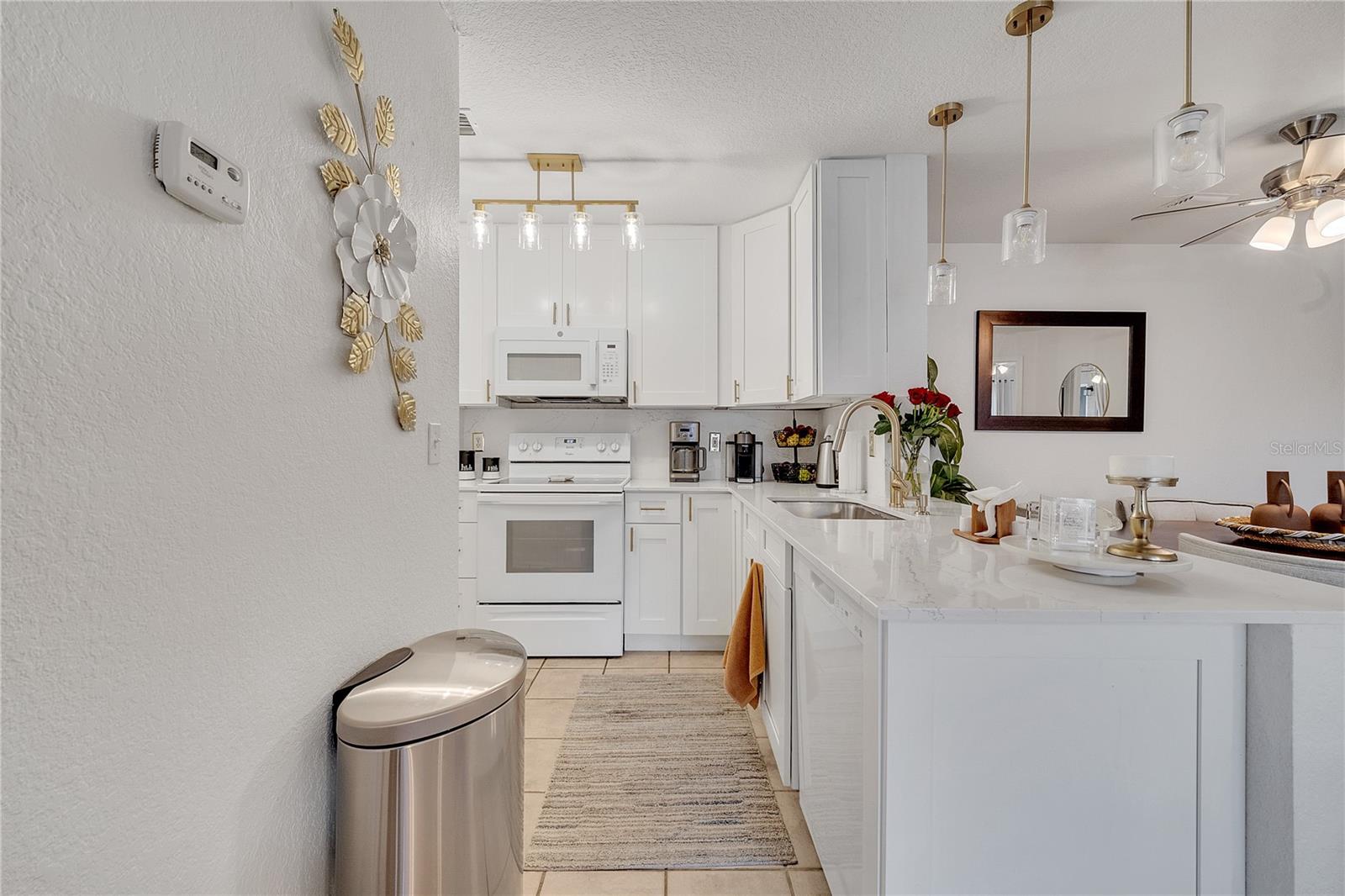 Image 12 of 50 For 8801 Latrec Ave  8101