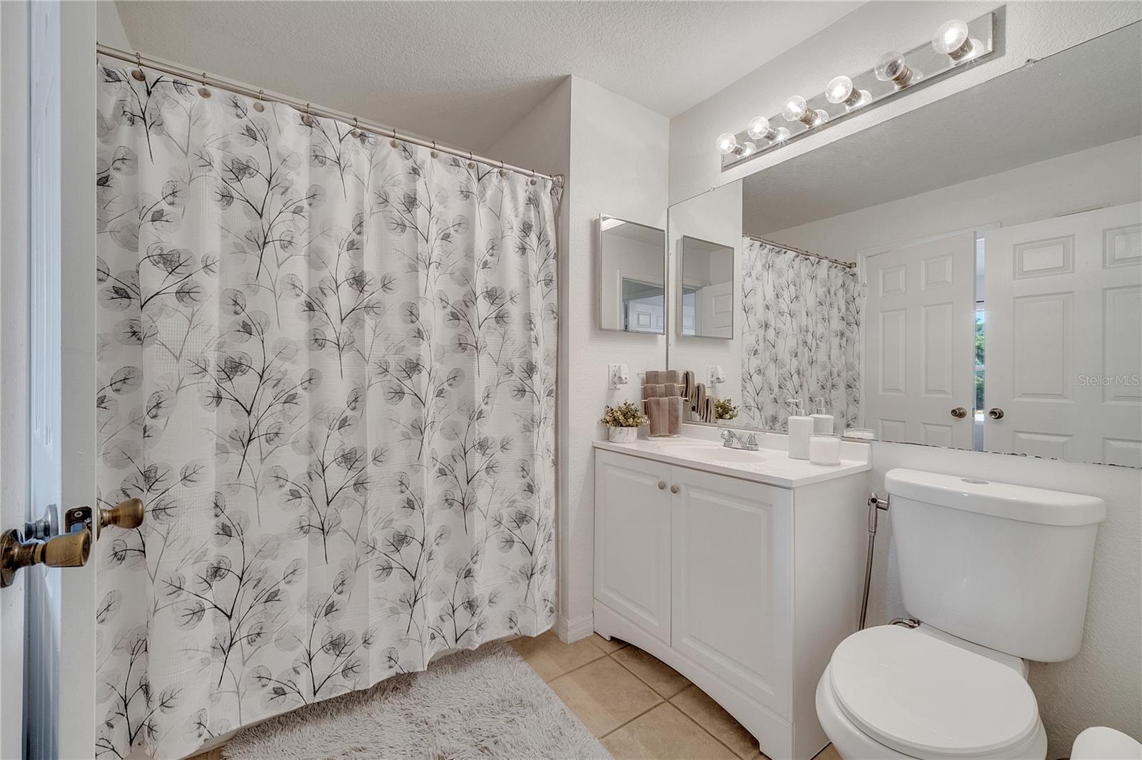 Image 26 of 50 For 8801 Latrec Ave  8101