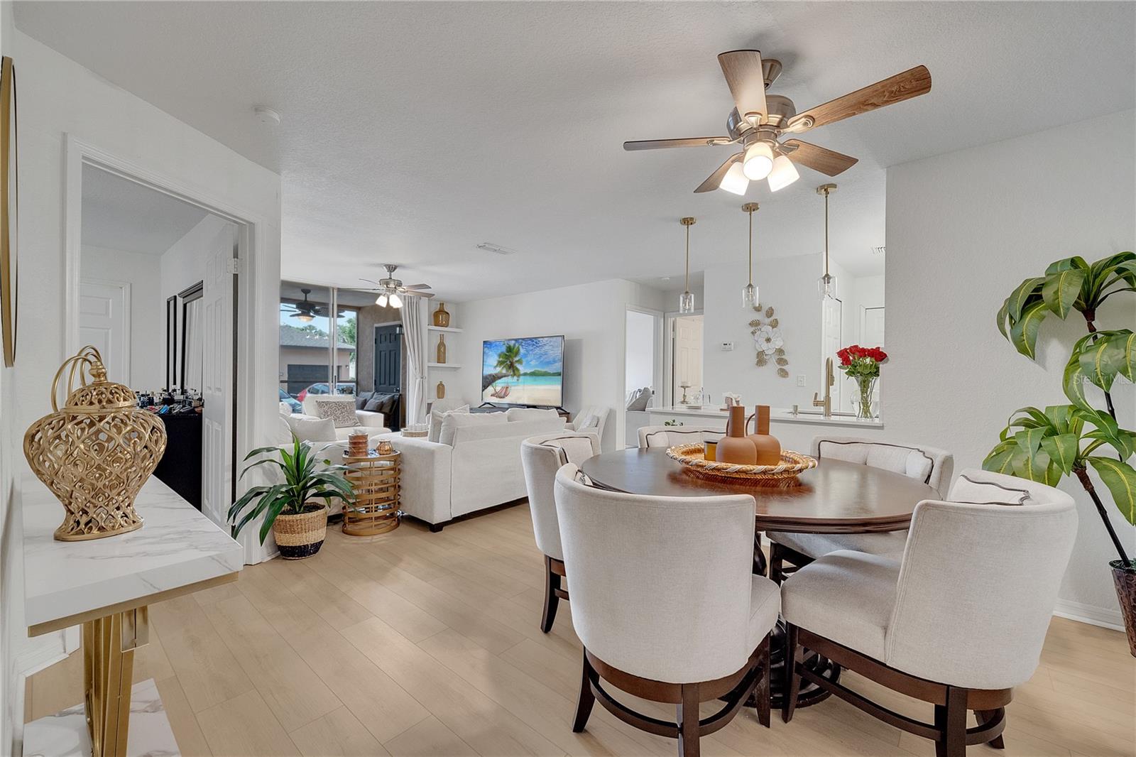 Image 8 of 50 For 8801 Latrec Ave  8101