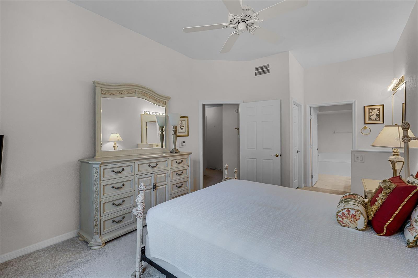 Image 12 of 28 For 6955 Della Drive 41