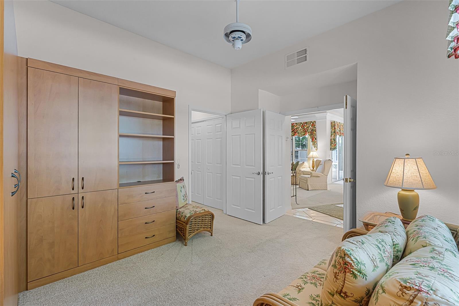 Image 17 of 28 For 6955 Della Drive 41