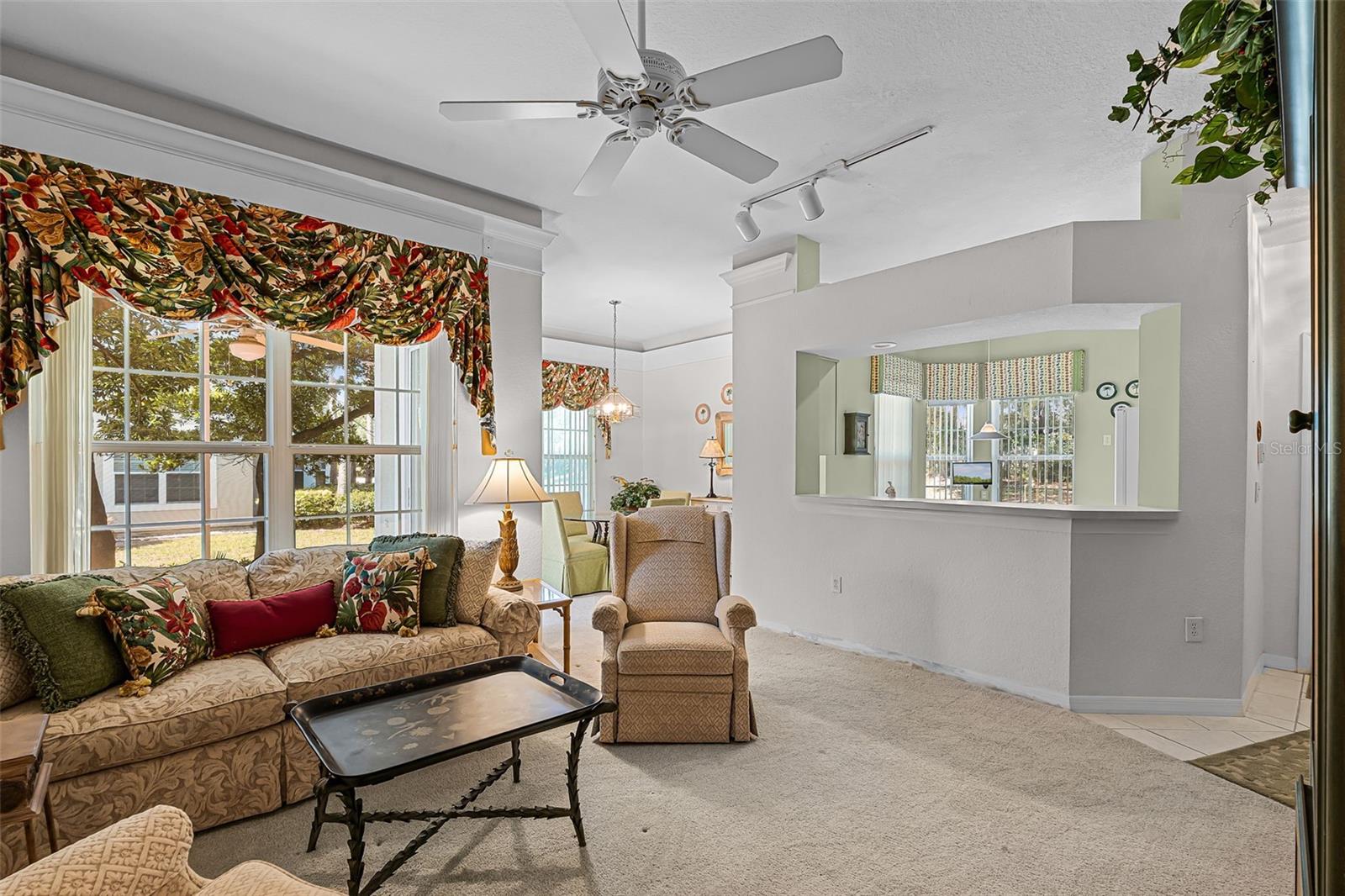 Image 27 of 28 For 6955 Della Drive 41
