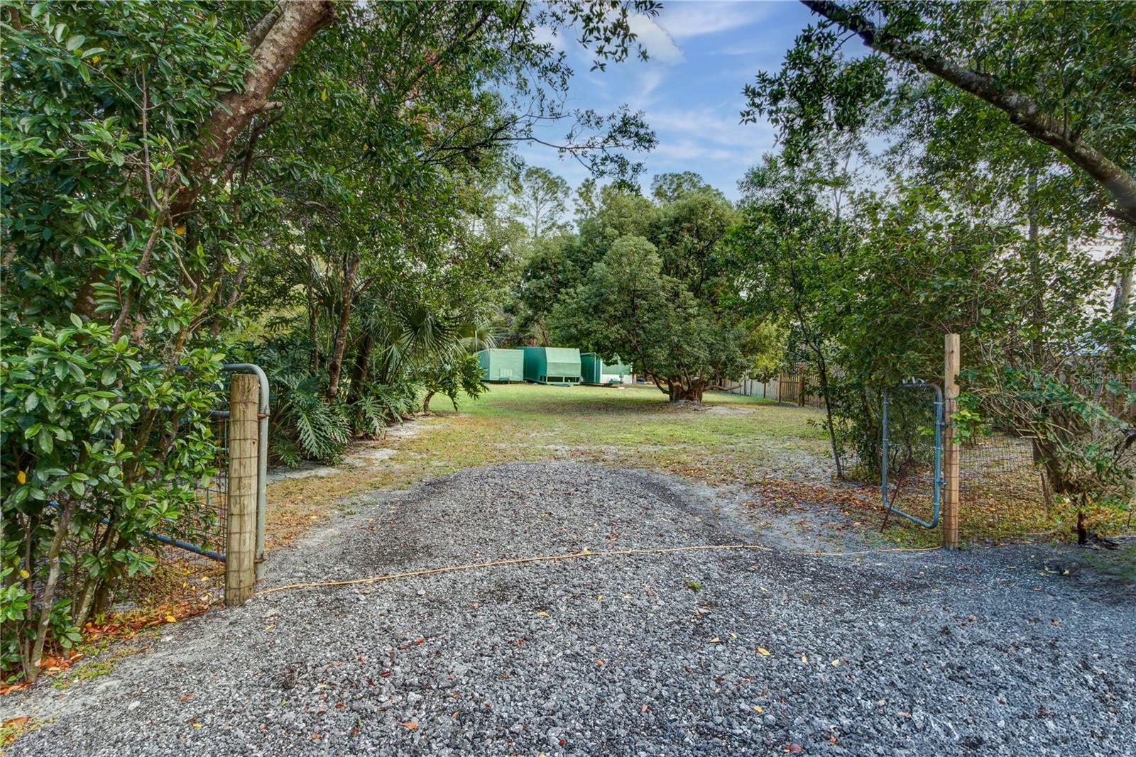 Image 10 of 60 For 205 Elaine Place