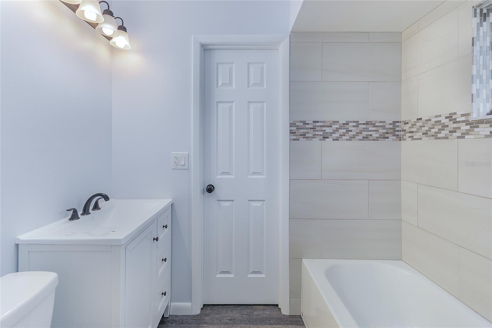 Image 36 of 60 For 205 Elaine Place