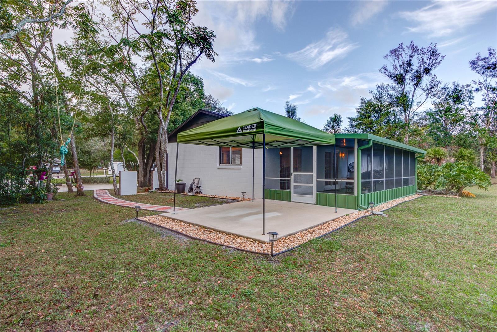 Image 6 of 60 For 205 Elaine Place