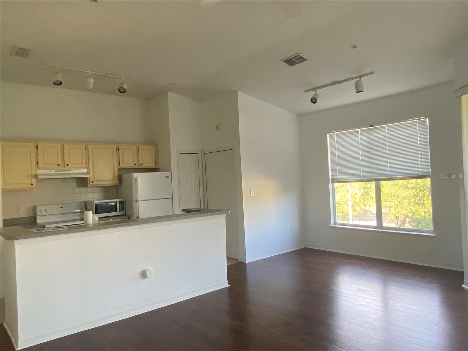 Image 2 of 17 For 8805 Dunes Court 301