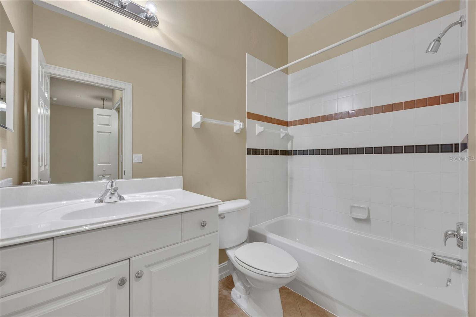 Image 11 of 18 For 4451 Twinview Lane