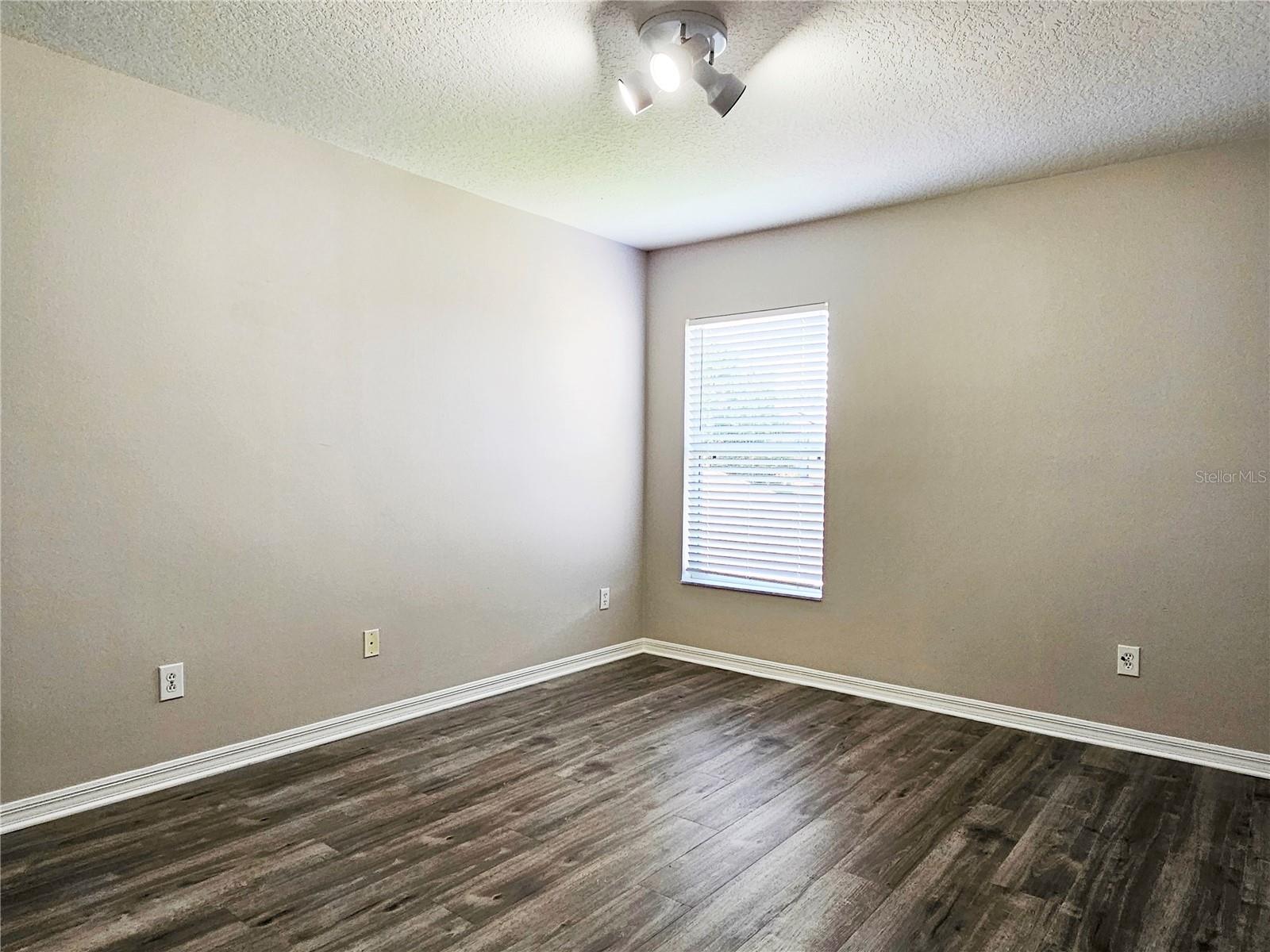 Image 20 of 27 For 13876 Red Mangrove Drive