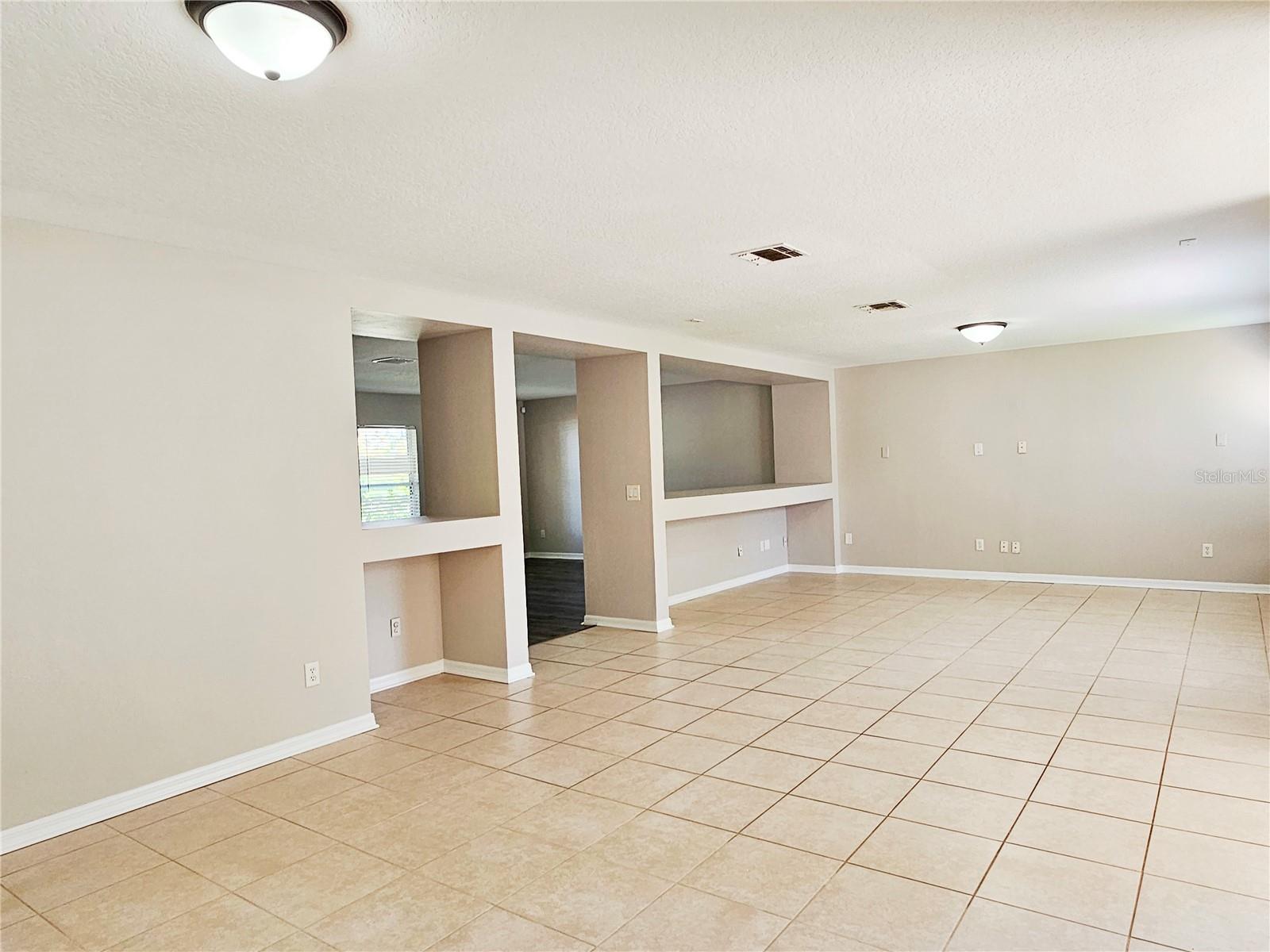 Image 6 of 27 For 13876 Red Mangrove Drive
