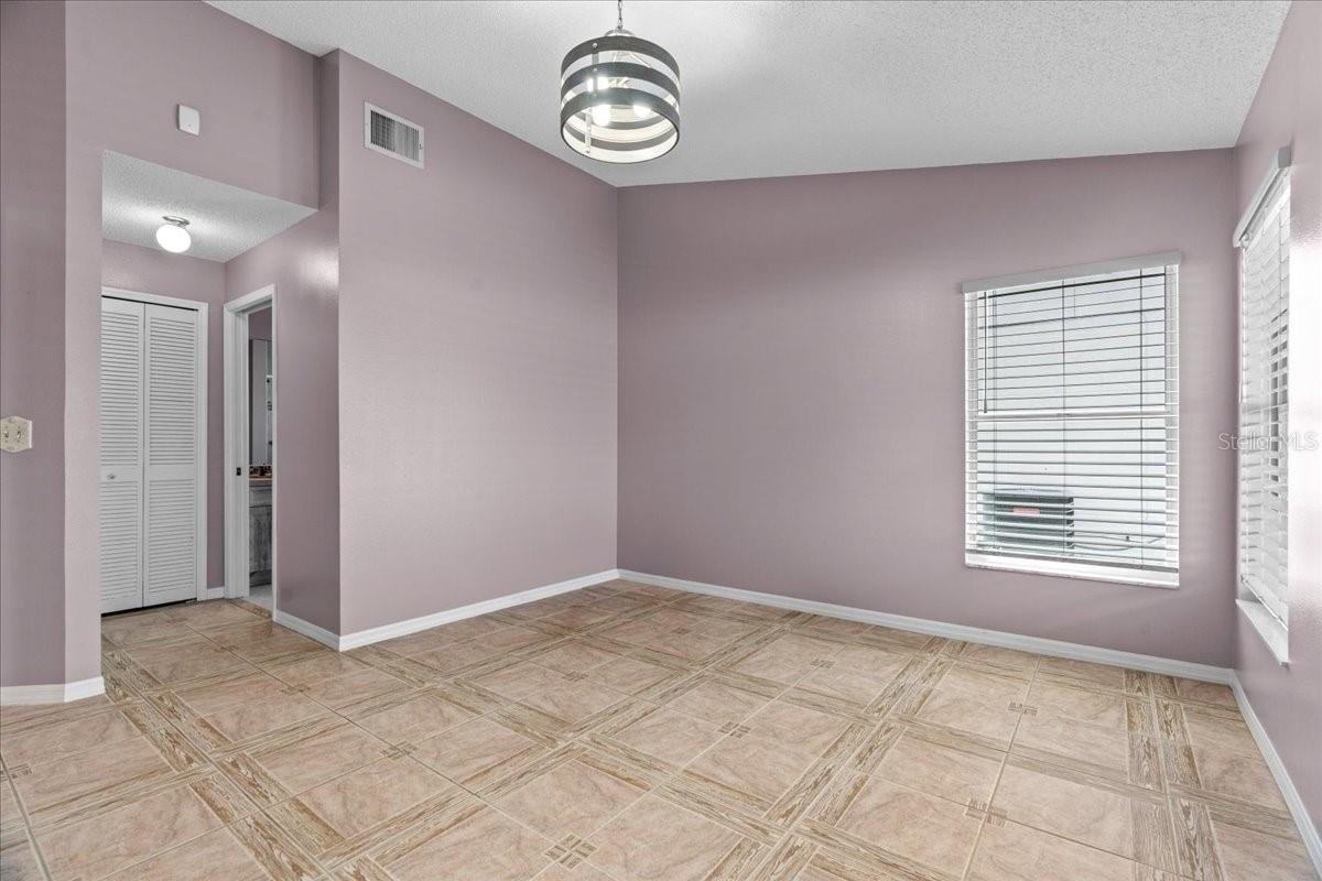 Image 6 of 27 For 9447 Brackin Street