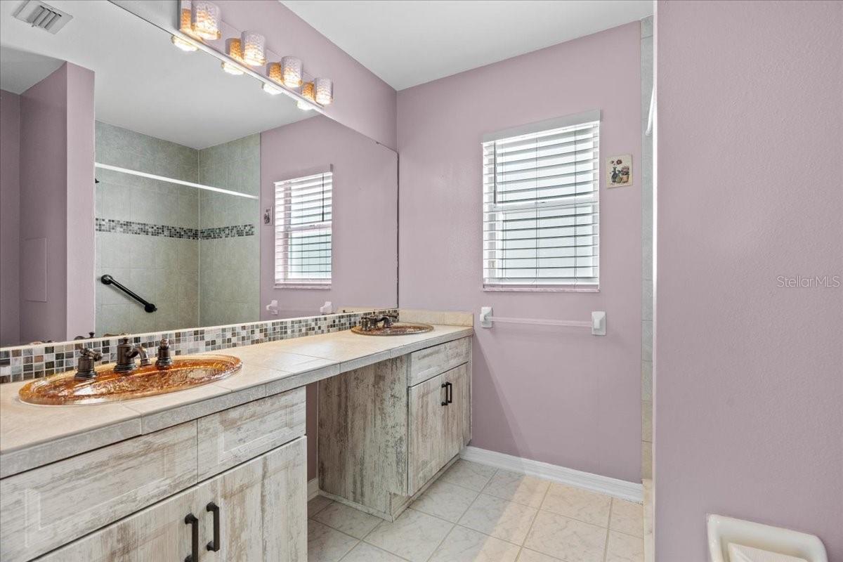 Image 7 of 27 For 9447 Brackin Street