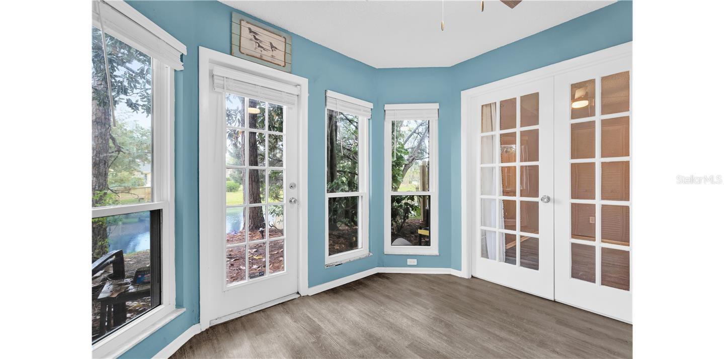 Image 15 of 26 For 4402 Middlebrook Road 4