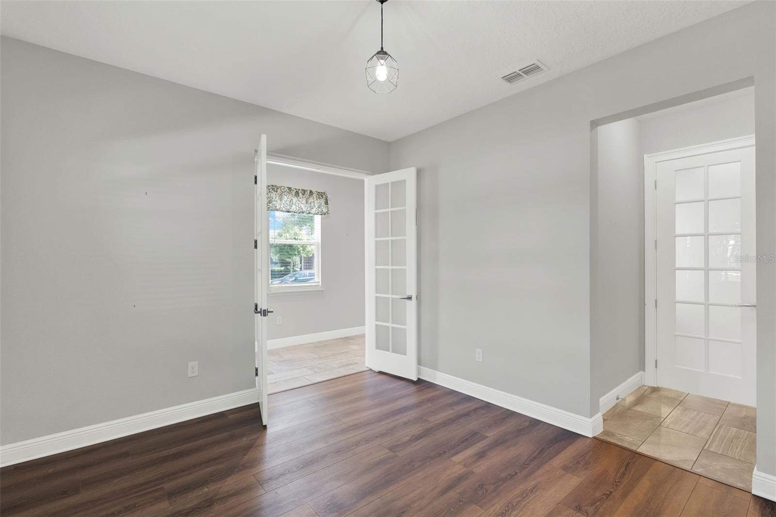 Image 17 of 50 For 15975 Marina Bay Drive