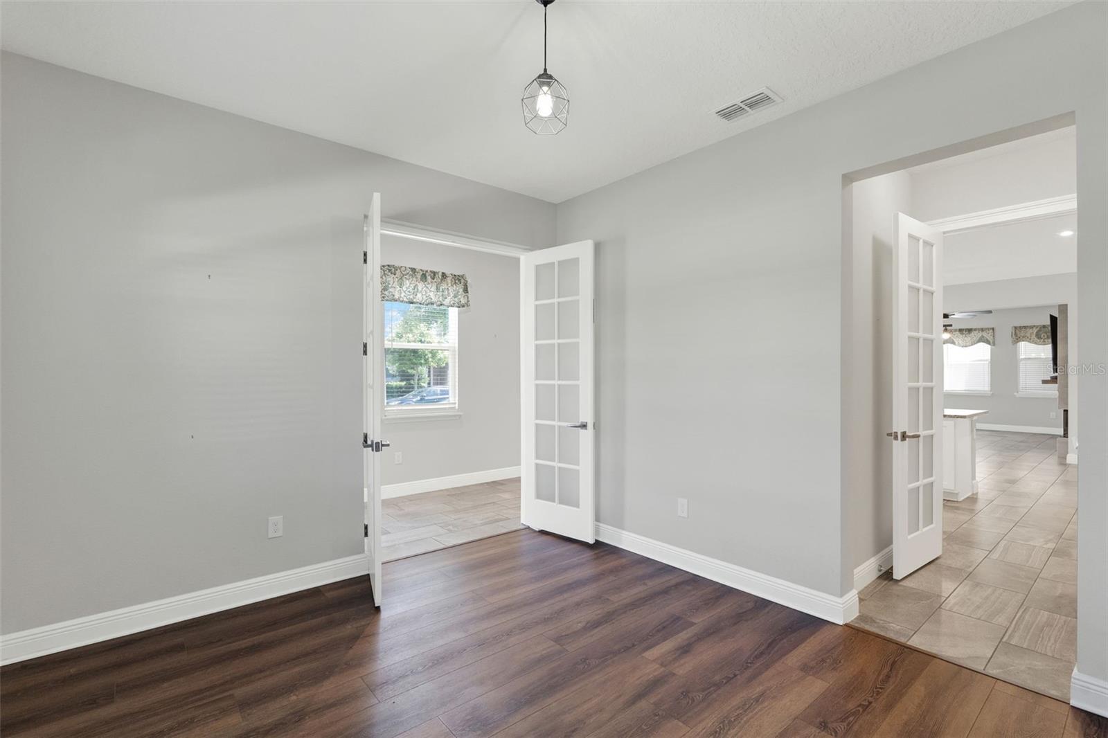 Image 18 of 50 For 15975 Marina Bay Drive