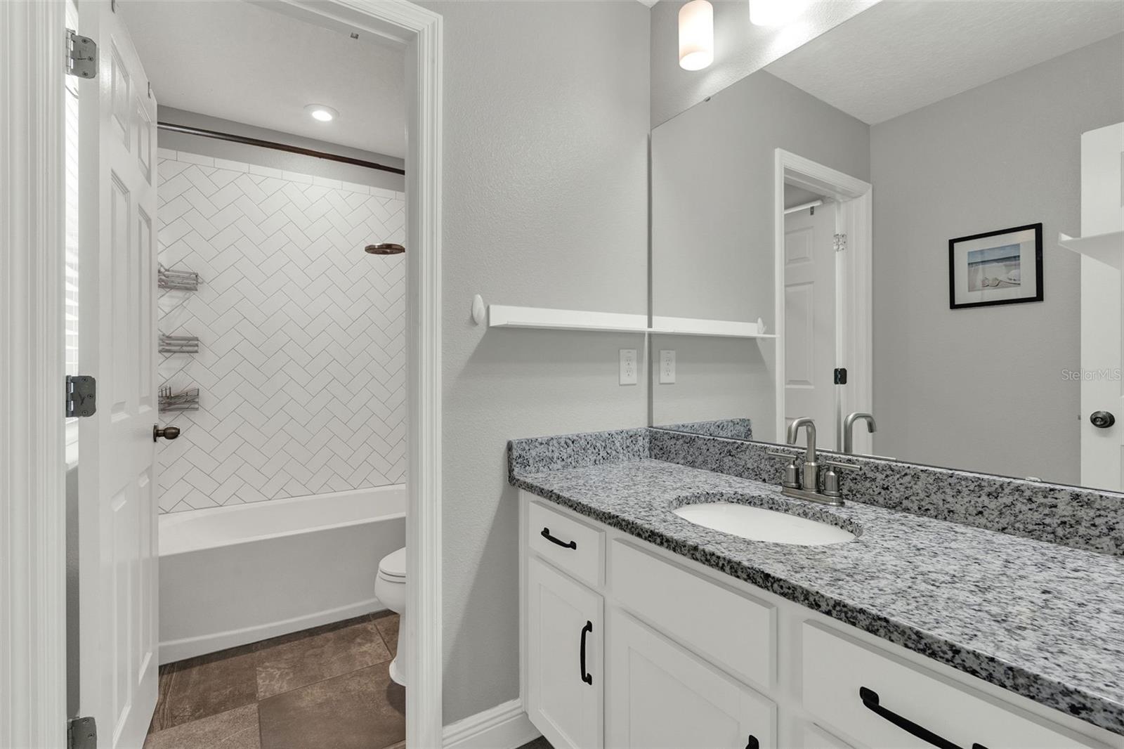 Image 22 of 50 For 15975 Marina Bay Drive